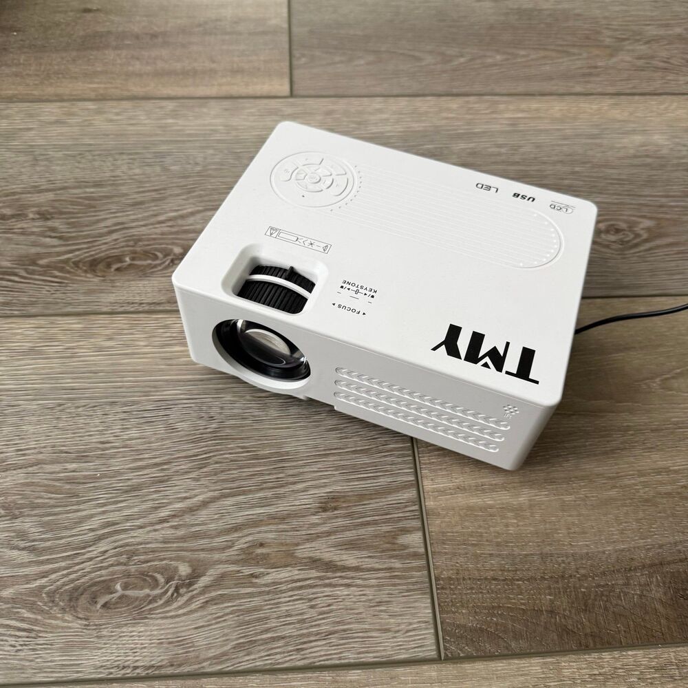 TMY Portable Movie Projector